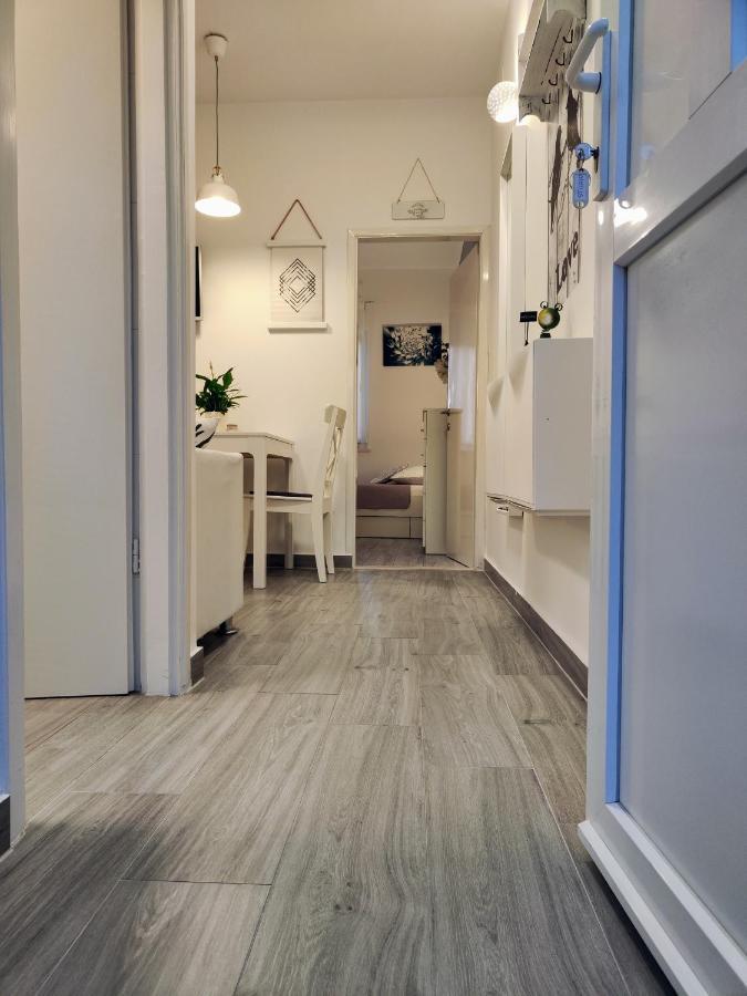 Sea & Sun Apartments Tucepi Room photo