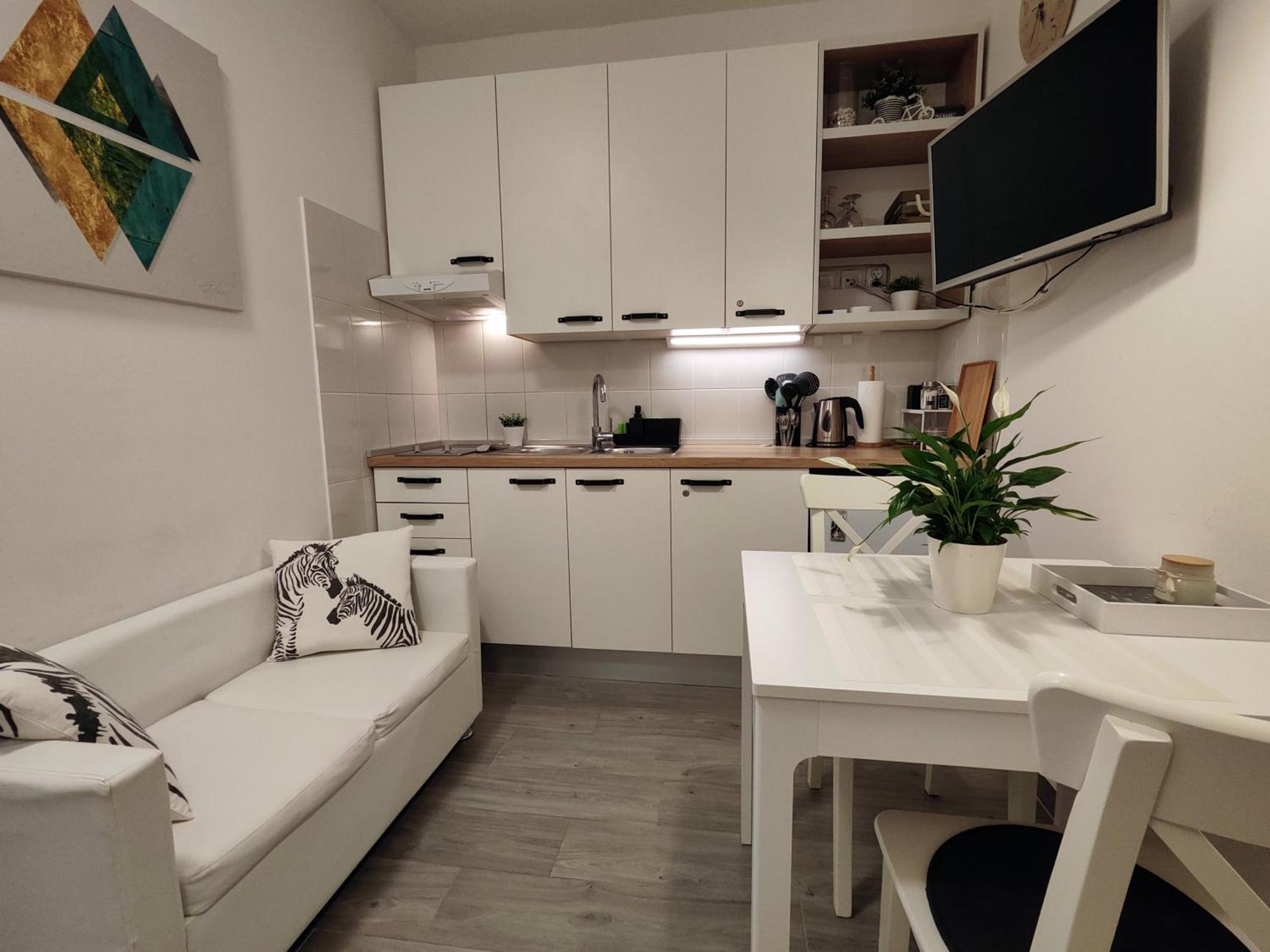 Sea & Sun Apartments Tucepi Room photo